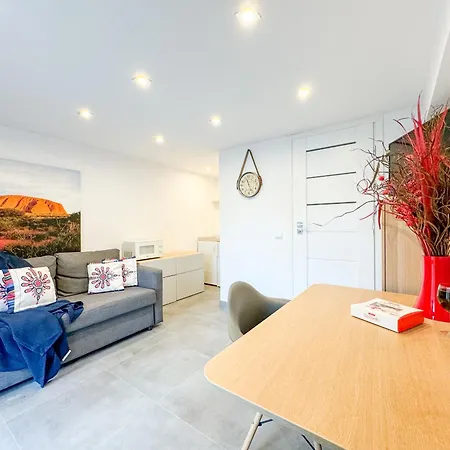 Apartment Modrzejewska In The Centre Of By Renters