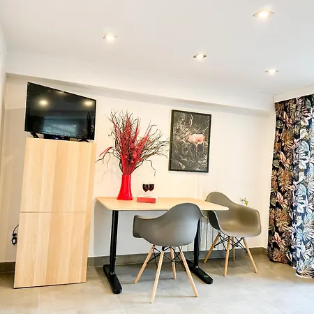 Modrzejewska In The Centre Of By Renters Apartment Zakopane