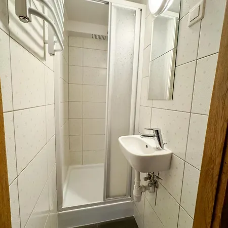 Modrzejewska In The Centre Of By Renters